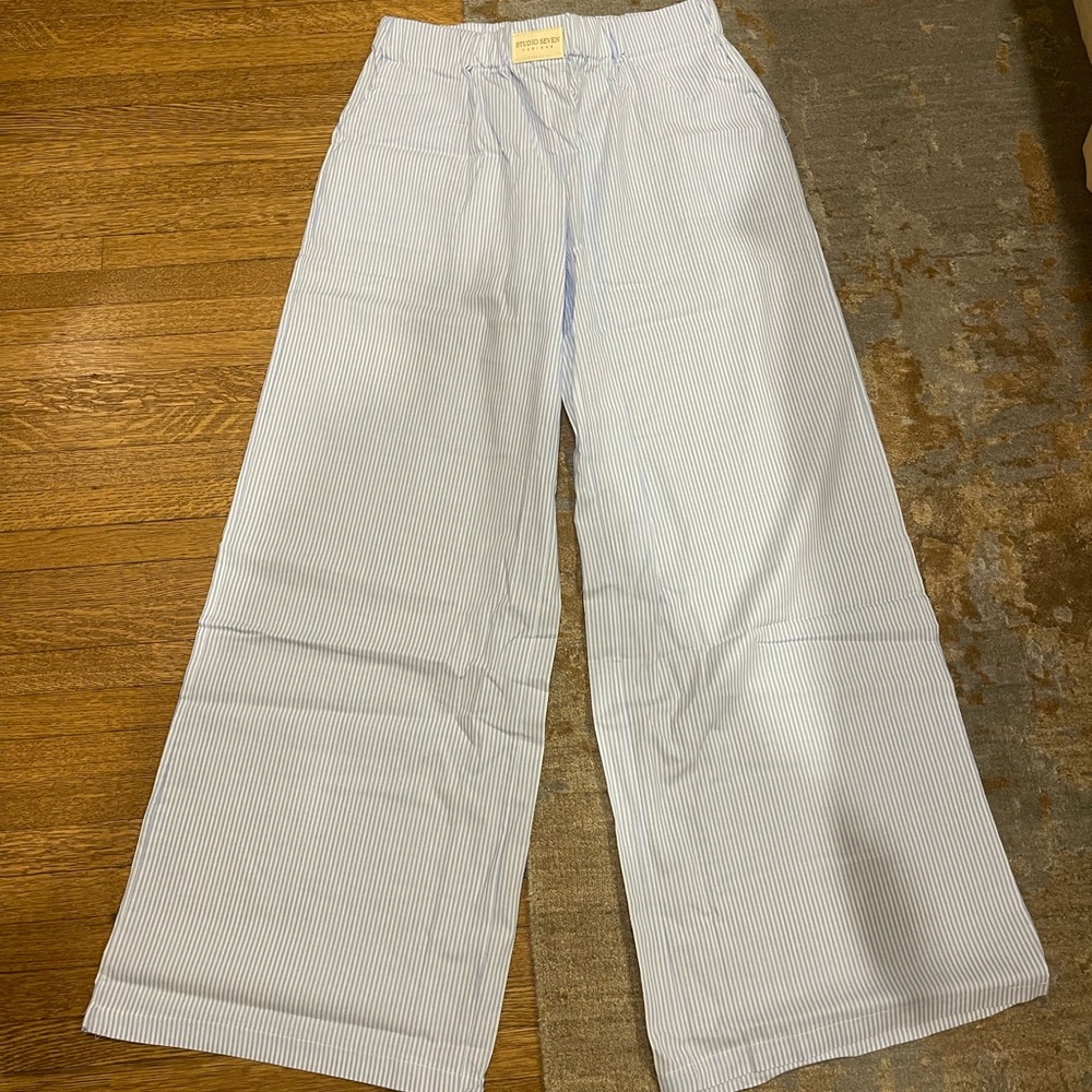 NWOT studio seven designs Lila lounge pant blue